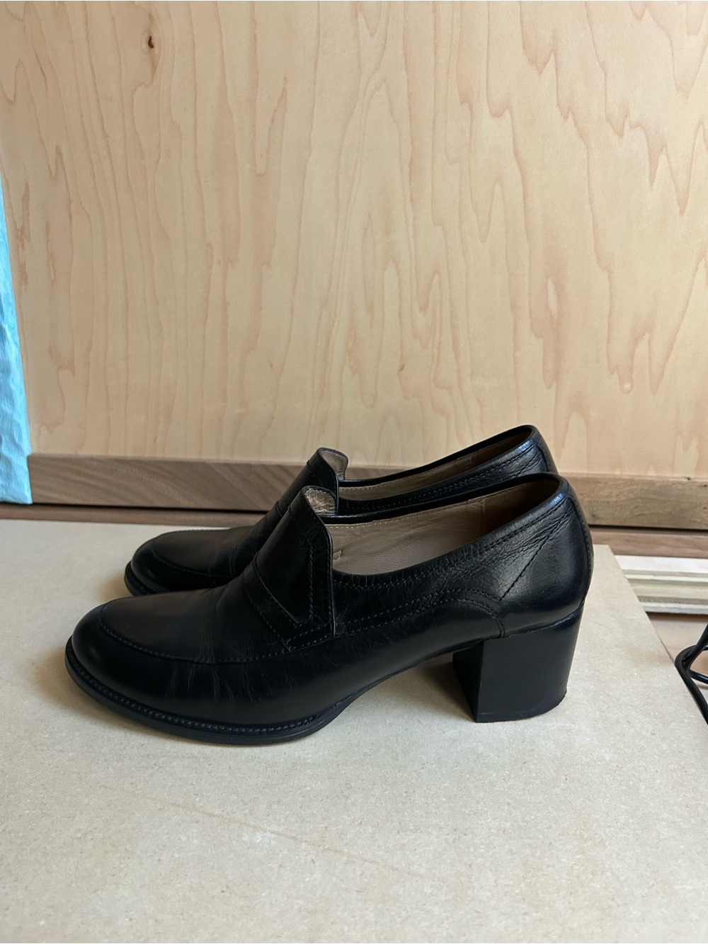 Classic Black Leather Block Heel Loafers - Women size 40 European